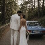 Editorial φωτογράφιση με vintage Mercedes